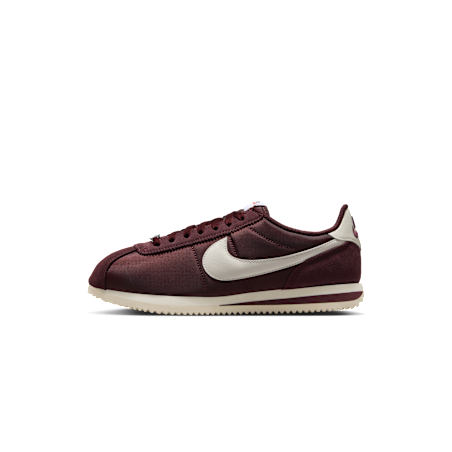 Nike Cortez Textile Zapatillas. Burgundy Crush/Sail. Talla 41