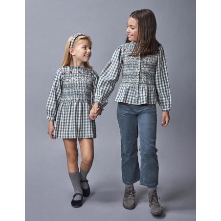 Vestido cuadros con bordado verde | Gocco