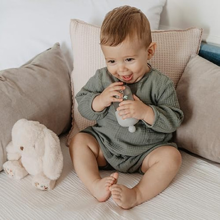 Suavinex, Regalo Baby Cologne 100 ml + Formato Viaje 50 ml + Peluche para Bebé - Colonia Baja en Alcohol para Niños, No Mancha